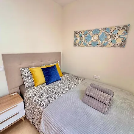 Sunshine With Sea Viev Apartment