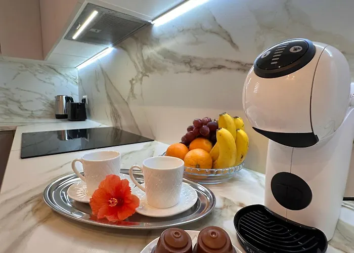 Sunshine With Sea Viev Apartment