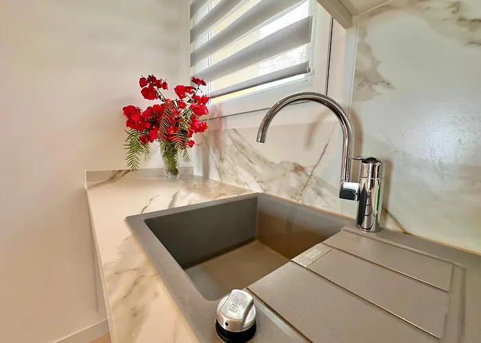 Sunshine With Sea Viev Apartment Costa Adeje (Tenerife)